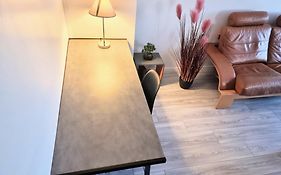 6 Appartements Et 4 Adresses A Mi-Chemin Entre Le Vieux Port Et L Ile De Re